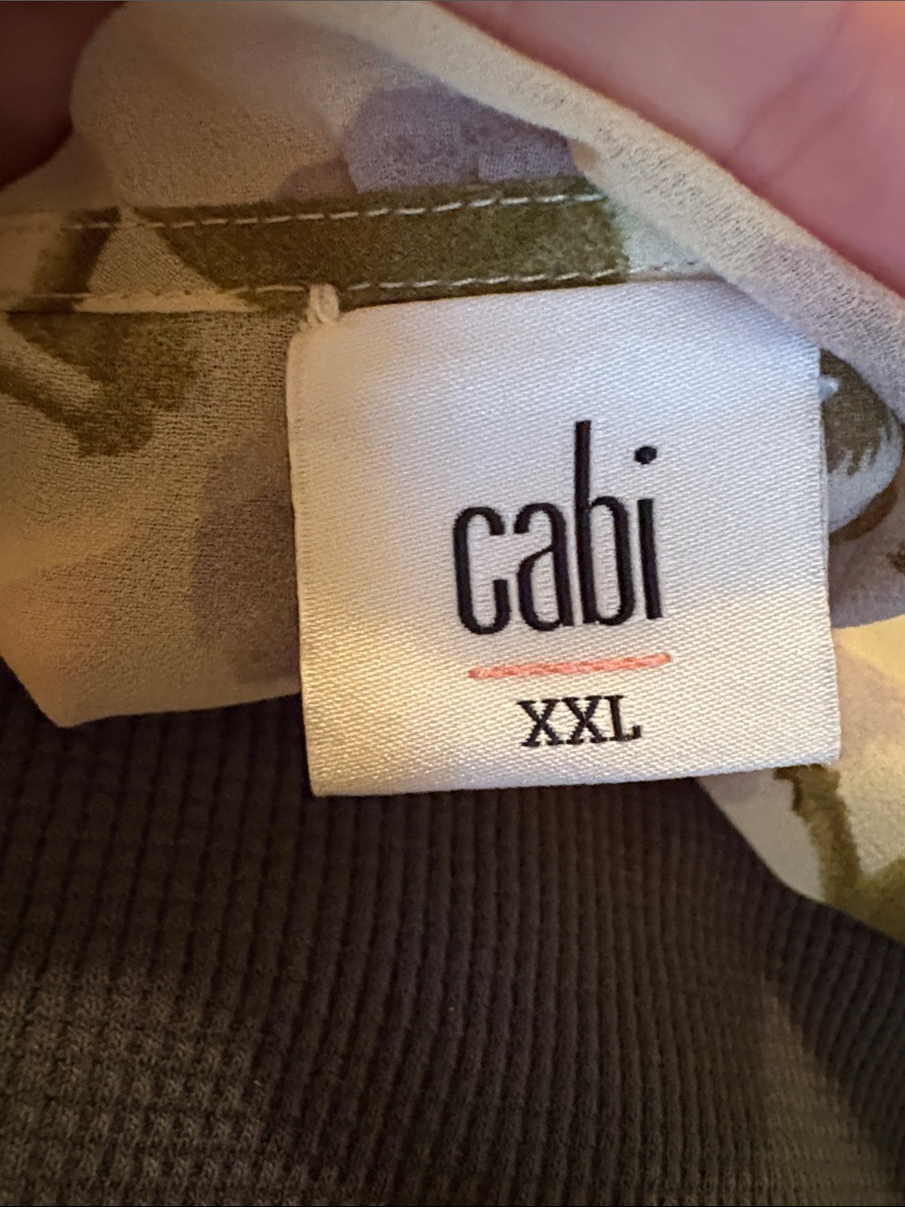 Cabi New Printed Cherish Blouse #4720 romantic floral - Picture 5 of 5